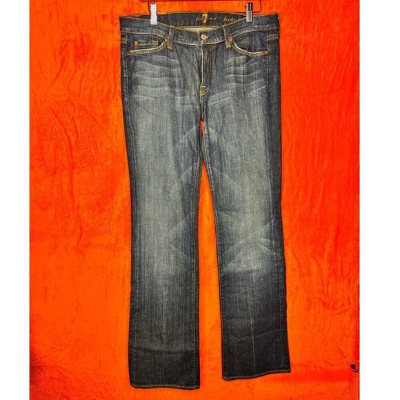 7 For All Mankind Boot Cut Dark Wash Bootcut Jeans Size 31 Pre- Loved - Picture 1 of 6